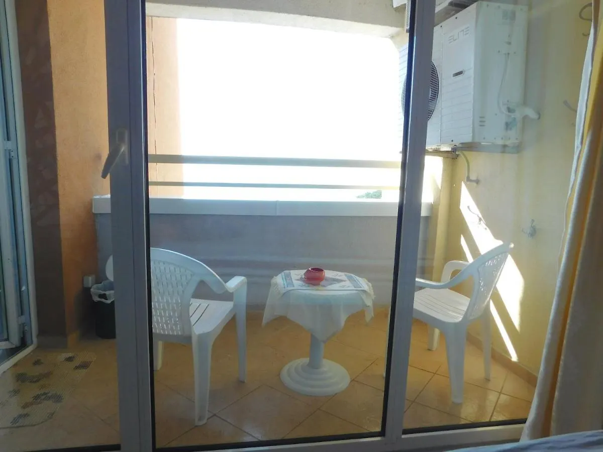 Wavetower Apartment Golden Sands 0*,
