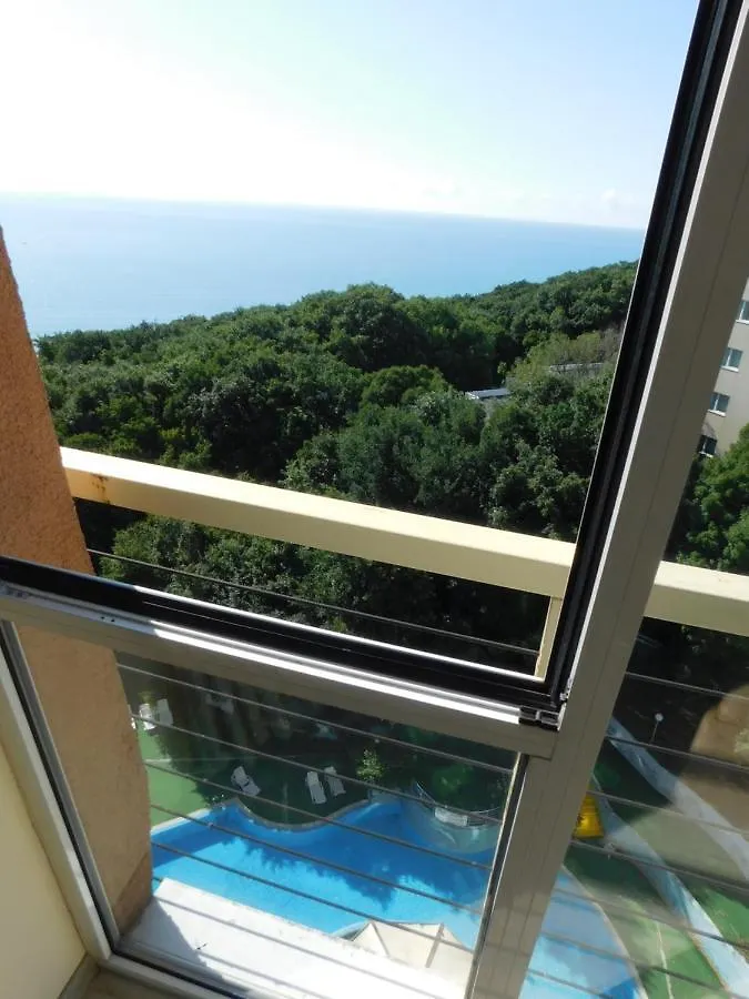 Wavetower Apartment Golden Sands 0*,