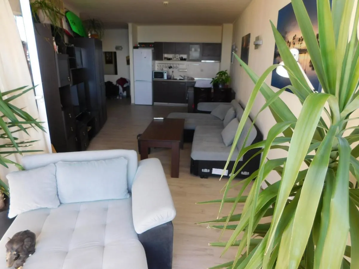 Wavetower Apartment Golden Sands Bulgaria